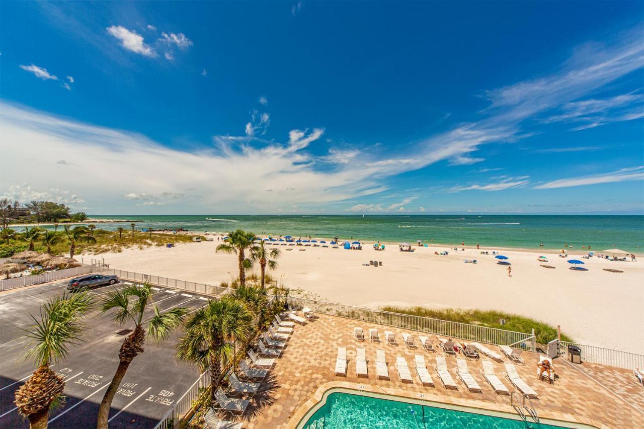 301 Sandy Shores Condos St. Pete Beach Extérieur photo