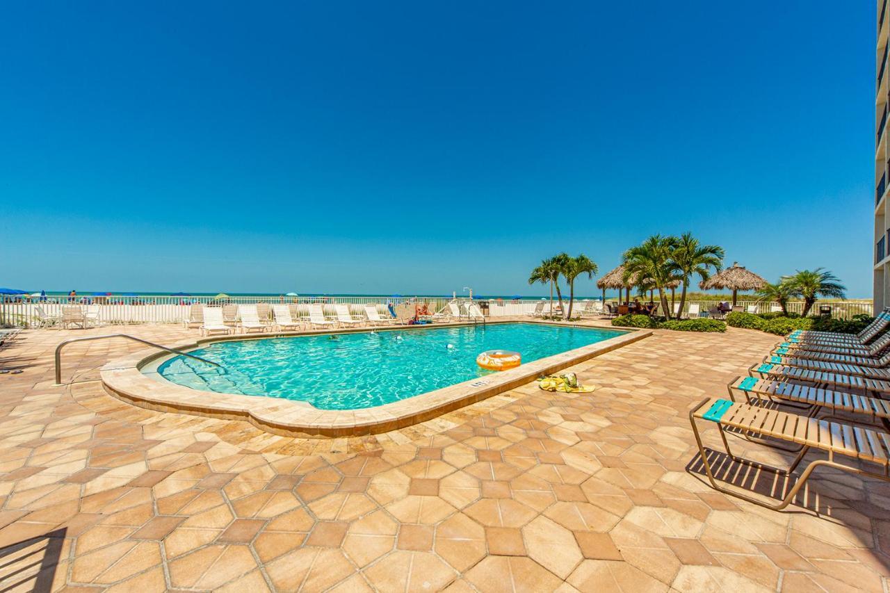301 Sandy Shores Condos St. Pete Beach Extérieur photo