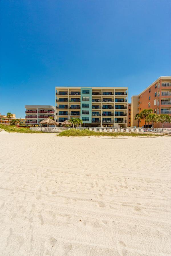 301 Sandy Shores Condos St. Pete Beach Extérieur photo