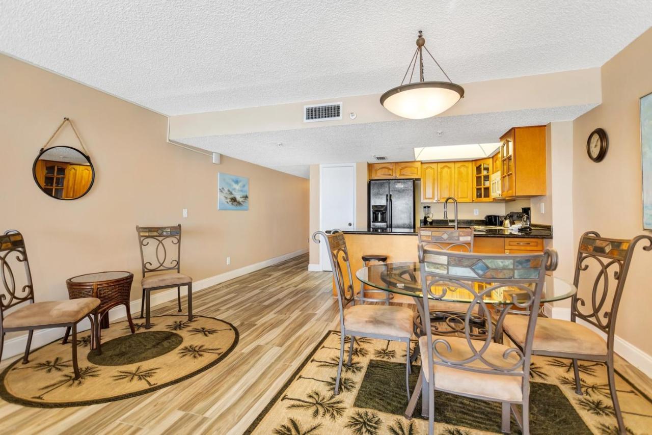301 Sandy Shores Condos St. Pete Beach Extérieur photo